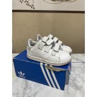ราคา รองเท้าเด็ก addidas รุ่น stan smith CF I uk8 หลังสีเงิน ของแท้ มือสอง (16200176702)