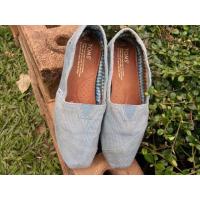 ราคา รองเท้าTOMS มือสองของแท้ (101790637)