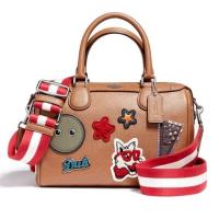 ราคา New Coach หมอน9นิ้ว พร้อมส่งแท้100% (628234760)