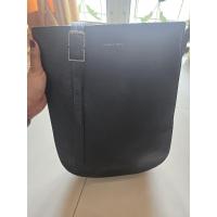 ราคา กระเป๋าสีดำ Charles & Keith (22265230932)