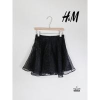 ราคา (พร้อมจัดส่ง) กระโปรงสั้น บาน ทรง A Line H&M สีดำ ผ้าชีฟองลื่น มีซับใน มีซิปด้านหลัง สภาพ90% ใหม่มาก (40863940434)