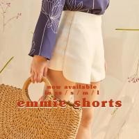 ราคา พร้อมส่ง lookbooklookbook emmie white กางเกงขาสั้นเอวสูง สีขาว (44365219710)