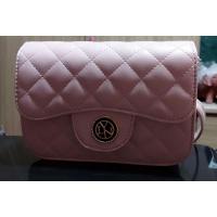 ราคา กระเป๋าสะพาย LYN แฟชั่น สีชมพู พร้อมส่ง (9287453515)