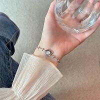 ราคา [B09] Born to beกำไลเงินแท้925 ชุบทองคำขาว18k Moon Moon สร้อยข้อมือออกงาน กำไลเพชรcz สร้อยข้อมือเงิน กำไลนำโชค (23916883376)