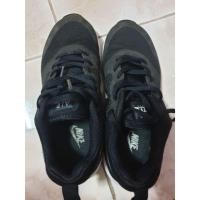 ราคา Nike Air มือสองของแท้ (1881538389)