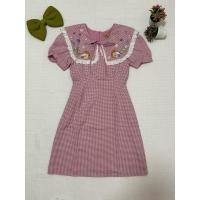 ราคา มือ2เดรสLimited ตารางเล็กชมพูปกใหญ่ปักแมวแต่งระบายขาว(งานป้ายApstyfe) (27627527022)