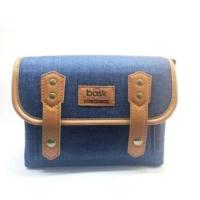 ราคา กระเป๋ากล้อง กล้องดิจิตอล กล้อง SLR Mirrorless Camera Case Shoulder Bag SLR CAMERA CASE BASK BLUE (29912030402)