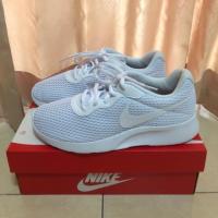 ราคา Nike แท้ มือ1 (1236136284)