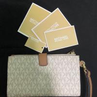 ราคา กระเป๋าสตางค์ Michael Kors แท้ (5752652942)