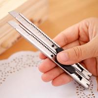 ราคา คัตเตอร์ มีดคัตเตอร์ (Cutter knife) - Stainless Steel รุ่นประหยัด#A047 (3455531418)