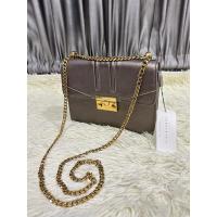 ราคา กระเป๋า Ck **สวยใหม่** >>CHARLES & KEITH 8”<< (**ซื้อมาไม่ได้ใช้ค่ะ) (26050651908)