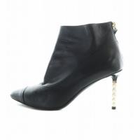 ราคา CHANEL Boots Direct from Japan Secondhand (43365303203)