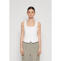 ราคา Abercrombie and Fitch (25634722129)