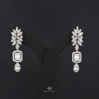 ราคา ต่างหูเพชรสี่เหลี่ยม เพชรแท้ ทองคำแท้ (21137595158)