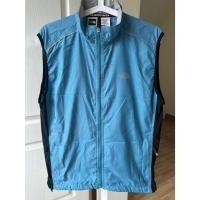 ราคา เสื้อกันหนาว the north face แท้!! มือสองกั๊ก ผ้าร่ม อก 40 ยาว 26 (24038379058)