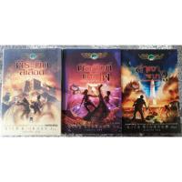 ราคา The Kane Chronicles : พีระมิดสีเลือด , บัลลังก์แห่งไฟ , ล่าเงาพญางู (มือสอง) (8501059865)