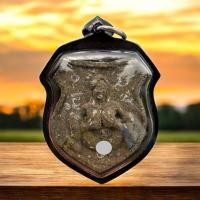 ราคา แม่นั่งเมืองมหาเสน่ห์(แม่เป๋อ) เนื้อผงพรายว่านมหาเสน่ห์ อ.อ๊อด สายฟ้า ฆราวาสอาคมขลังแห่งภูมะโรง เสกด้วยมนต์ตับล่าง (41856036289)