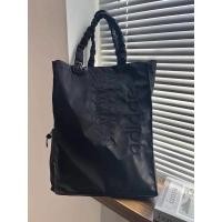 ราคา กระเป๋าสะพายข้างสีดำ แบรนด์อดิดาสแท้100% (23809272731)