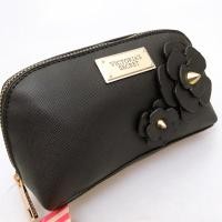 ราคา กระเป๋าใส่เครื่องสำอางค์ หนัง Victoria’s Secret แท้ๆจากช็อป อเมริกา (14721842941)