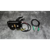 ราคา กลอนฝาท้าย Toyota Hiace /Commuter ( OEM Taiwan เทียบแท้ ) (24392864795)