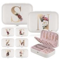 ราคา ลิ้นชักตั้งโต๊ะ สร้อยคอ ที่ใส่แหวน หนัง PU แสดงดอกไม้สีทองและตัวอักษร ต่างหู กระเป๋าเก็บของ กล่องเครื่องประดับ (42119324561)