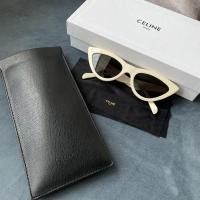ราคา SOLD —— ( USED ) Celine cat eye glasses (15549631839)