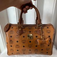 ราคา MCM Speedy 30 Monogram (5834828972)