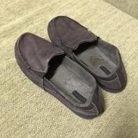 ราคา รองเท้ายี่ห้อ crocs หนังกลับ (9430170246)