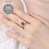 ราคา MERAH Stock One กะรัตแหวนแต่งงานสีแดงบรรยากาศรูปตัว V อเนกประสงค์ทับทิมสวยมาก (42517855051)