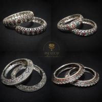 ราคา กำไลแขนลงยา (สีเงินรมดำ)ข (2906672316)