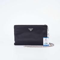ราคา ◇✶PRADA Bag กระเป๋าถือไนลอนสีดำ (22413936000)