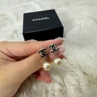 ราคา Very good condition️ Chanel earrings 1cm คู่นี้น่ารักมากค่ะ โลโก้ดำ มาพร้อมมุก อะไหล่ทอง (28713713362)