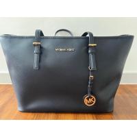 ราคา กระเป๋า michael kors ของแท้ มือสอง สภาพใหม่มากค่ะ (28369388851)