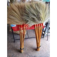 ราคา ไม้กวาดดอกหญ้าด้ามแดง 10 อัน(พร้อมส่ง)ทนมาก (7147056915)