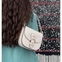 ราคา NEW Coach crossbody สีขาวKLEO SHOULDER BAG (29974148472)
