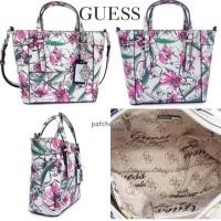 ราคา GUESS MINI PRINTED FLOWERS CROSS BODY BAG (1428176160)