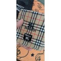 ราคา ผ้าเช็ดหน้า Burberrys มือ1️⃣ของแท้+ถุงกระดาษสีsignature สวย เนื้อผ้านิ่มsize 17*17 " (26719948543)
