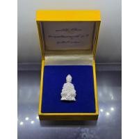 ราคา พระกริ่งจีน ต้าเยิ่นถะ เนื้อเงิน รุ่นกาญจนาภิเษกครองราชย์ 50 ปี วัดบวรนิเวศวิหาร ปี2538 พร้อมกล่องเดิม นิยม หายาก (27619304637)