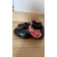 ราคา รองเท้านักเรียนหญิงอนุบาลมือสอง ยี่ห้อ ADDA (28732992479)