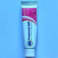 ราคา ยาสีฟันสมุนไพร เกสรดอกบัวแดง แบบพกพา 6g ไดมอนด์กิฟ Diamond Gift ลดกลิ่นปาก เสียวฟัน ใช้ 1-2 เมล็ดถั่วเขียว (24057043272)