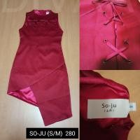 ราคา เดรสสั้น งานป้าย So-Ju(s/m) สีแดงเลือดหมู มือสอง ไม่มีตำหนิเลยจ้า งานสวยมากๆๆๆๆ (3747207364)