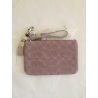 ราคา COACH แท้ > กระเป๋าคล้องมือ 1 ซิป L ผ้ายีนส์ C (28928396434)