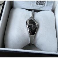 ราคา ⌚️Gucci Horsebit Black Dial Ladies Bracelet Watch (22716456806)
