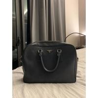 ราคา กระเป๋ามือสอง Parda Saffiano Leather Work Bag แท้ (14495712786)