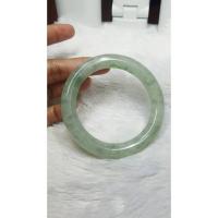 ราคา J386 กำไลหยกน้ำพม่า (ปะหล่น) สีเขียวอ่อน แซมมอสเขียวสด เนื้อวุ้นใส (29667148829)