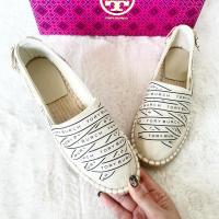 ราคา #พร้อมส่ง !!S.36รองเท้าTory Burch Espadrilles Ribbon No boxนำเข้าUS. แท้% ตรงโบว์น้องน่ารักใส่สบายได้ทุก Look (17496822870)