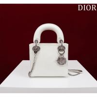 ราคา กระเป๋า Dior Mini Lady M0505 หนังจระเข้ ประดับเพชรขาวและเงิน Limited Edition (41216084930)