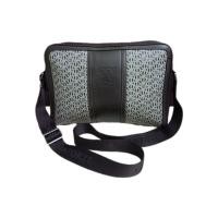 ราคา กระเป๋าสะพายข้างผู้ชาย Louis Quatorze มือสอง (24456339746)