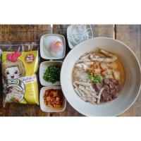 ราคา ก๋วยจั๊บอุบล ก๋วยจั๊บญวน ก๋วยจั๊บเศรษฐี จั๊บเส้นสด รสต้นตำรับไก่ (6931924598)