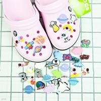 ราคา ▧♧✼จิ๊บบิท ตัวติดรองเท้า มีรูทุกยี่ห้อ Adda Monobo มีลายให้เลือกถึง 2000+ ลาย (10164707910)